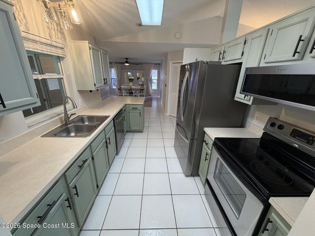 1305 Ambra Drive, Melbourne, FL 32940