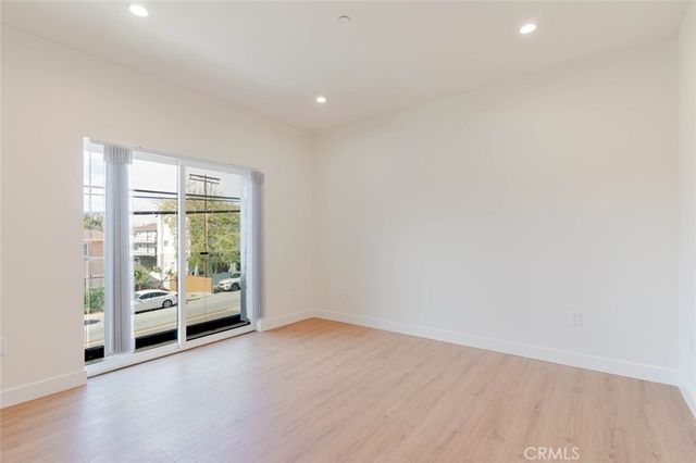 10230 Tujunga Canyon Boulevard, Tujunga, CA 91042