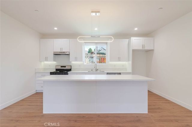 10230 Tujunga Canyon Boulevard, Tujunga, CA 91042