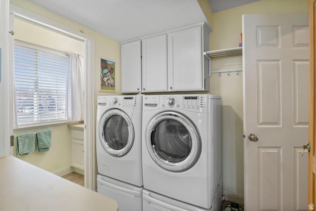 9976 N OAK RD, Cedar Hills, UT 84062