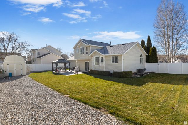 9976 N OAK RD, Cedar Hills, UT 84062