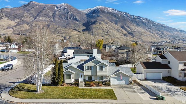 9976 N OAK RD, Cedar Hills, UT 84062