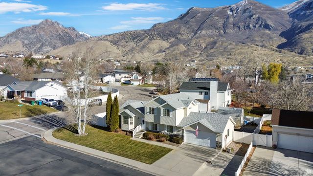 9976 N OAK RD, Cedar Hills, UT 84062