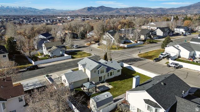 9976 N OAK RD, Cedar Hills, UT 84062