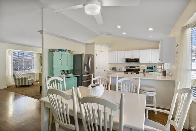 9976 N OAK RD, Cedar Hills, UT 84062