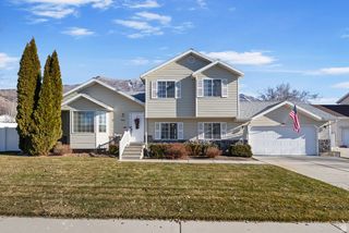 9976 N OAK RD, Cedar Hills, UT 84062