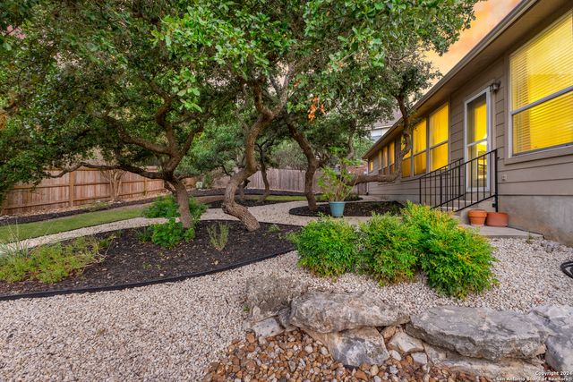 20803 Wild Springs Dr., San Antonio, TX 78258