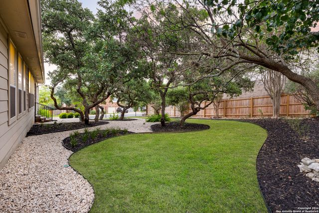 20803 Wild Springs Dr., San Antonio, TX 78258