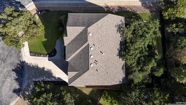 20803 Wild Springs Dr., San Antonio, TX 78258