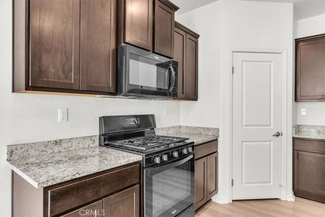 16604 Desert Lily, Victorville, CA 92394