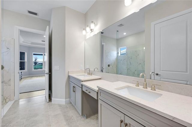 1504 Derna ST, Naples, FL 34114