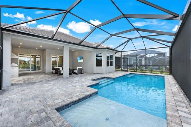 1504 Derna ST, Naples, FL 34114
