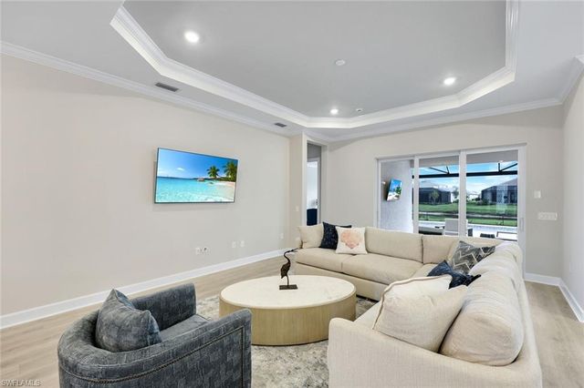 1504 Derna ST, Naples, FL 34114