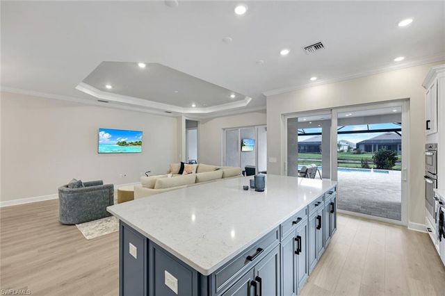 1504 Derna ST, Naples, FL 34114