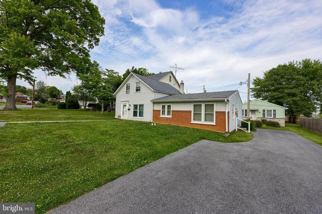 19 & 23 NURSERY LN, Lancaster, PA 17603