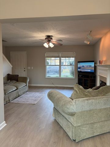 2317 Crescent Valley Pl, Hermitage, TN 37076