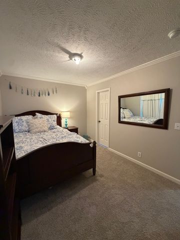 2317 Crescent Valley Pl, Hermitage, TN 37076