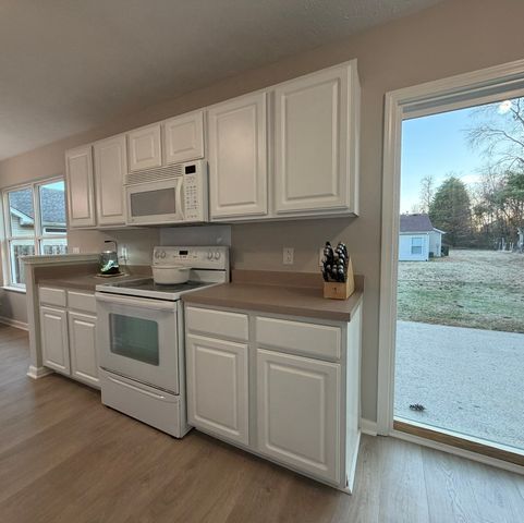 2317 Crescent Valley Pl, Hermitage, TN 37076