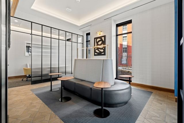 1515 Commonwealth Ave 609, Boston, MA 02135