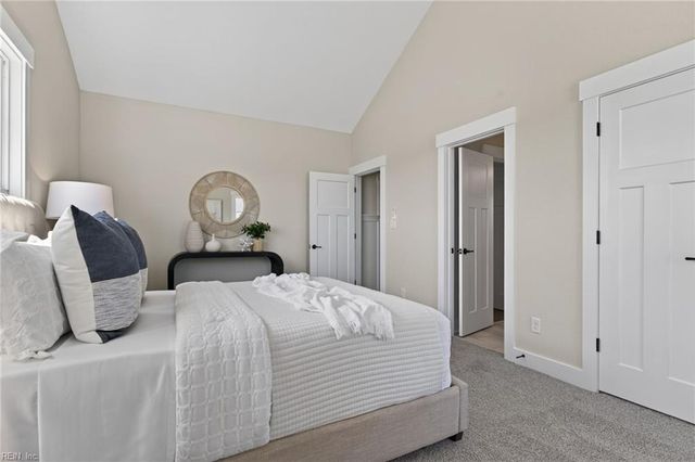 4020 Tucker LN, Chesapeake, VA 23322