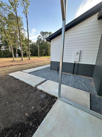 1001 Denson Allen Rd, Coldspring, TX 77331
