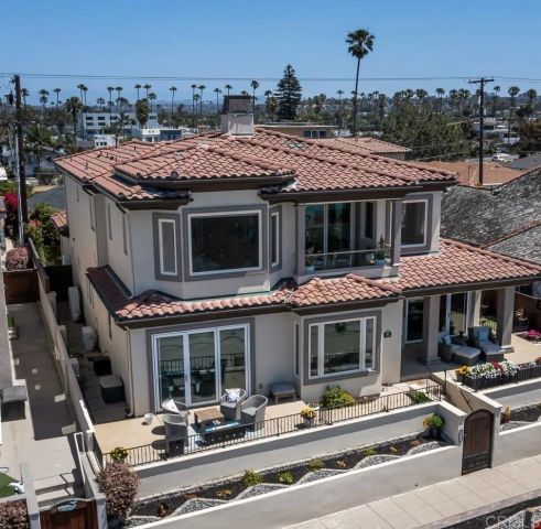 1922 S Pacific St., Oceanside, CA 92054