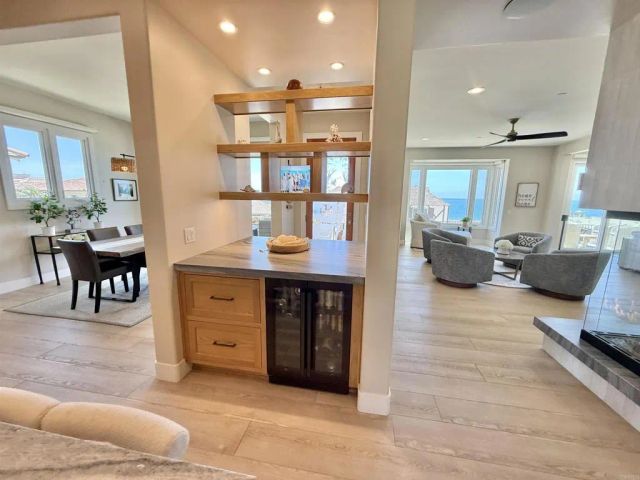 1922 S Pacific St., Oceanside, CA 92054