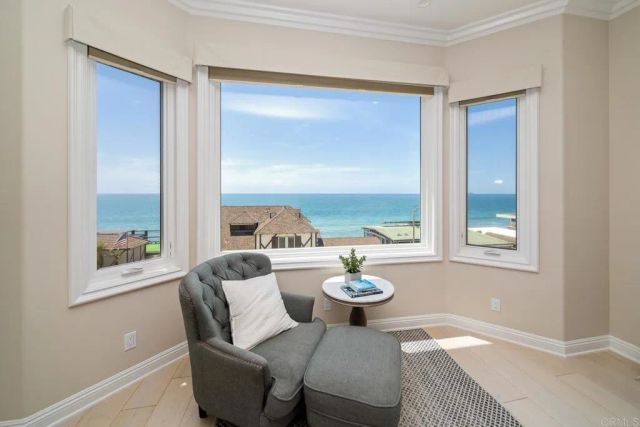 1922 S Pacific St., Oceanside, CA 92054