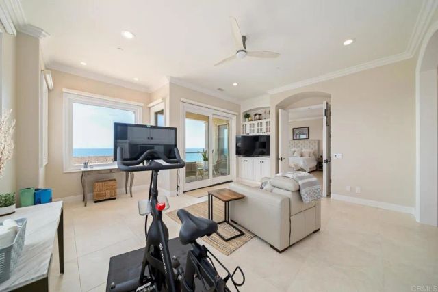 1922 S Pacific St., Oceanside, CA 92054