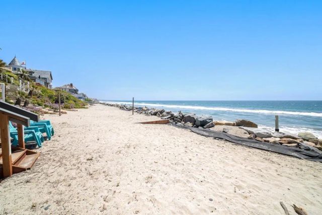 1922 S Pacific St., Oceanside, CA 92054