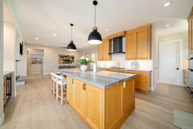 1922 S Pacific St., Oceanside, CA 92054