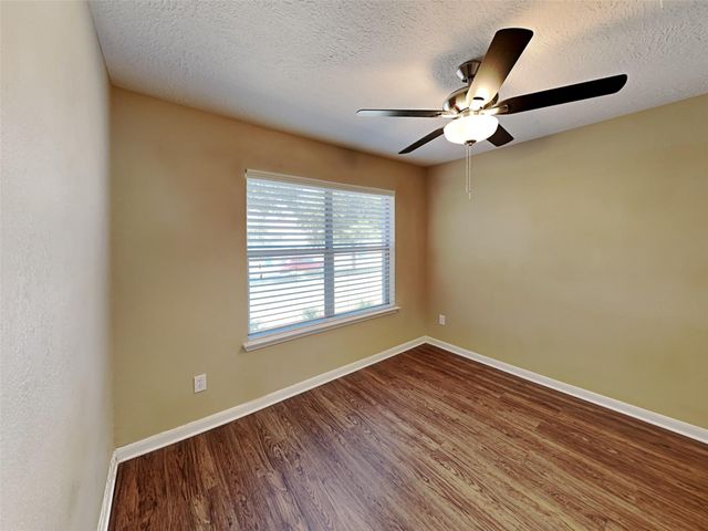 3030 Legends York Drive, Spring, TX 77386