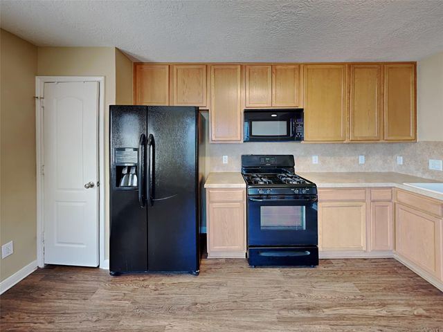 3030 Legends York Drive, Spring, TX 77386