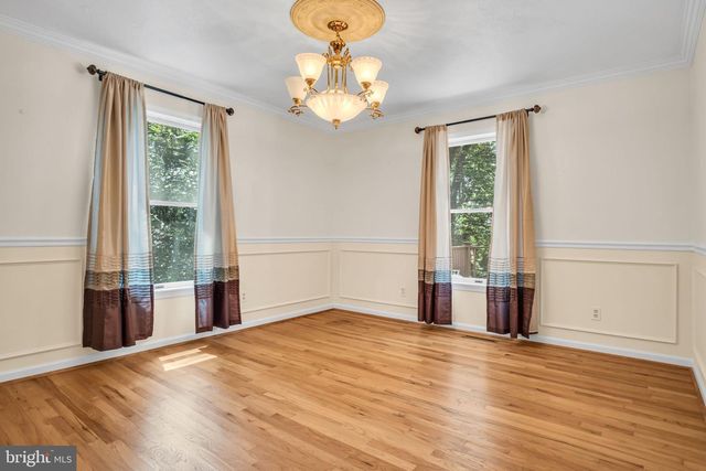 949 RIDGE RD, Gettysburg, PA 17325