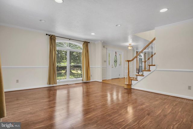 949 RIDGE RD, Gettysburg, PA 17325