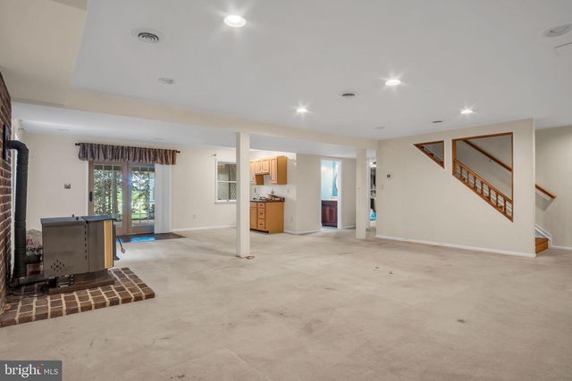 949 RIDGE RD, Gettysburg, PA 17325