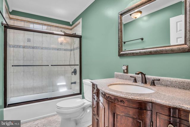 949 RIDGE RD, Gettysburg, PA 17325