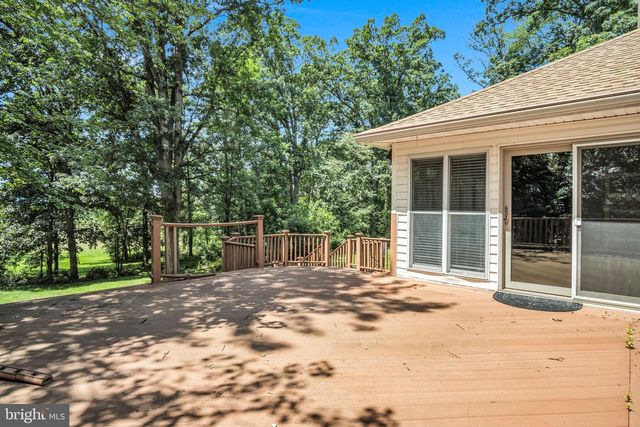 949 RIDGE RD, Gettysburg, PA 17325