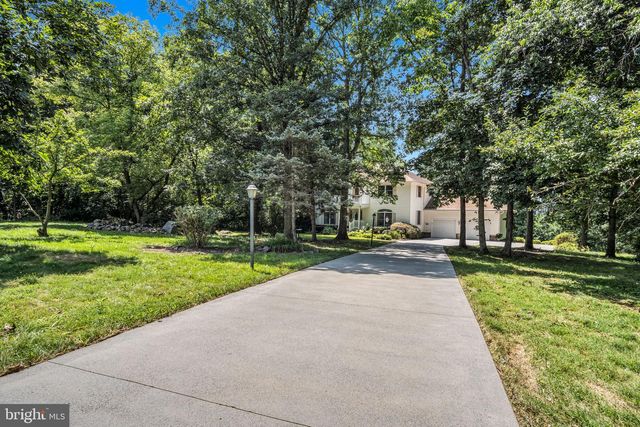 949 RIDGE RD, Gettysburg, PA 17325