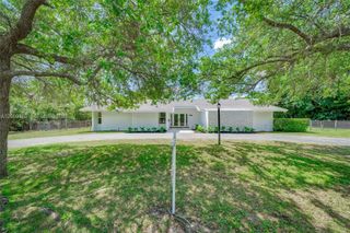 13100 SW 81st Ave, Pinecrest, FL 33156