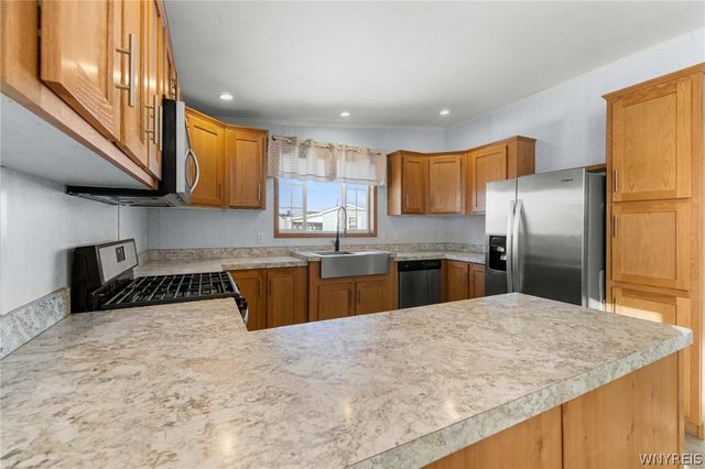 1406 East Drive, Alden, NY 14004