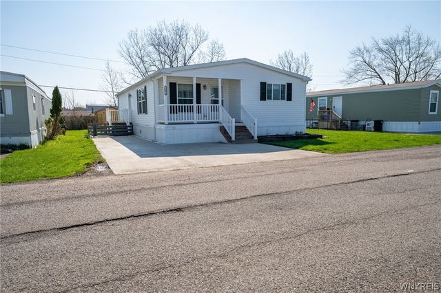 1406 East Drive, Alden, NY 14004