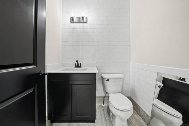 1073 Williamson Circle, Pontiac, MI 48340