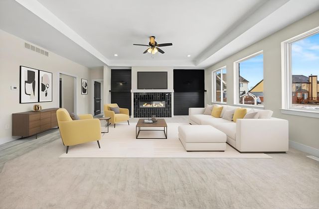 1073 Williamson Circle, Pontiac, MI 48340