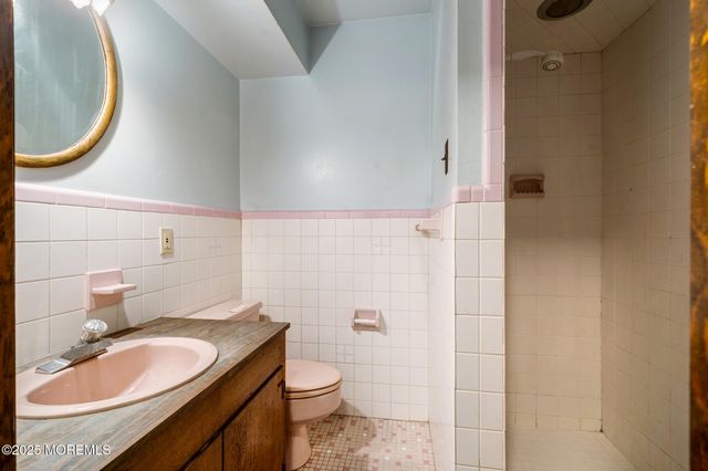 333 Broad Street, Eatontown, NJ 07724