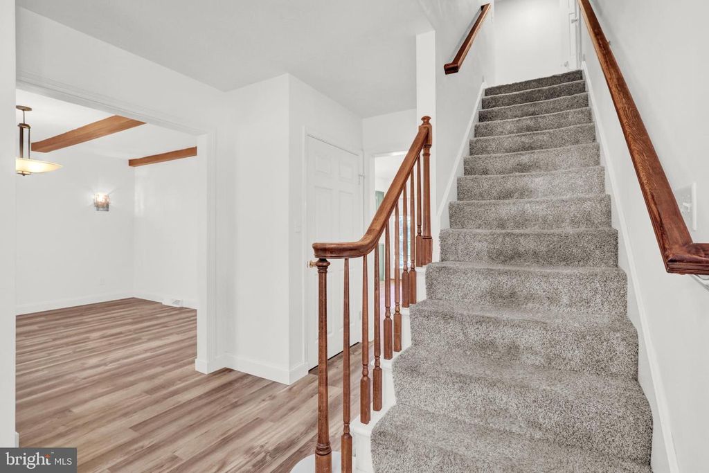 1705 WHEATLAND AVE, Lancaster, PA 17603