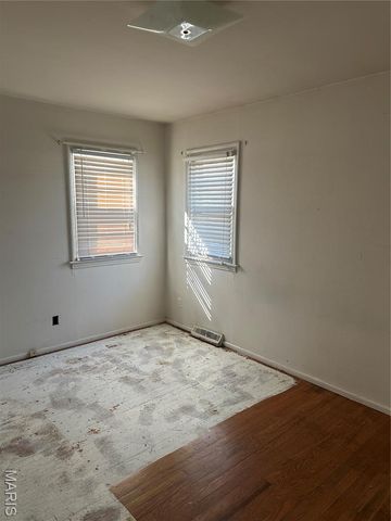 8520 Ava Drive, Affton, MO 63123