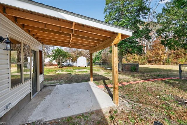 22077 Main ST, Courtland, VA 23837