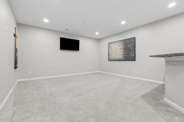 3655 Brotherton, Cincinnati, OH 45209