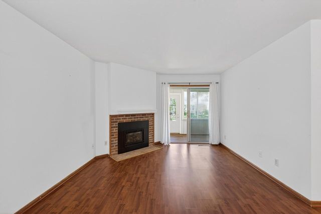7832 E Oakbridge Way, Madison, WI 53717